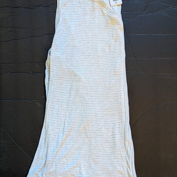 cabi Mini Stripe Tank Size XL Style #3816 Fall 2019 - Picture 2 of 4
